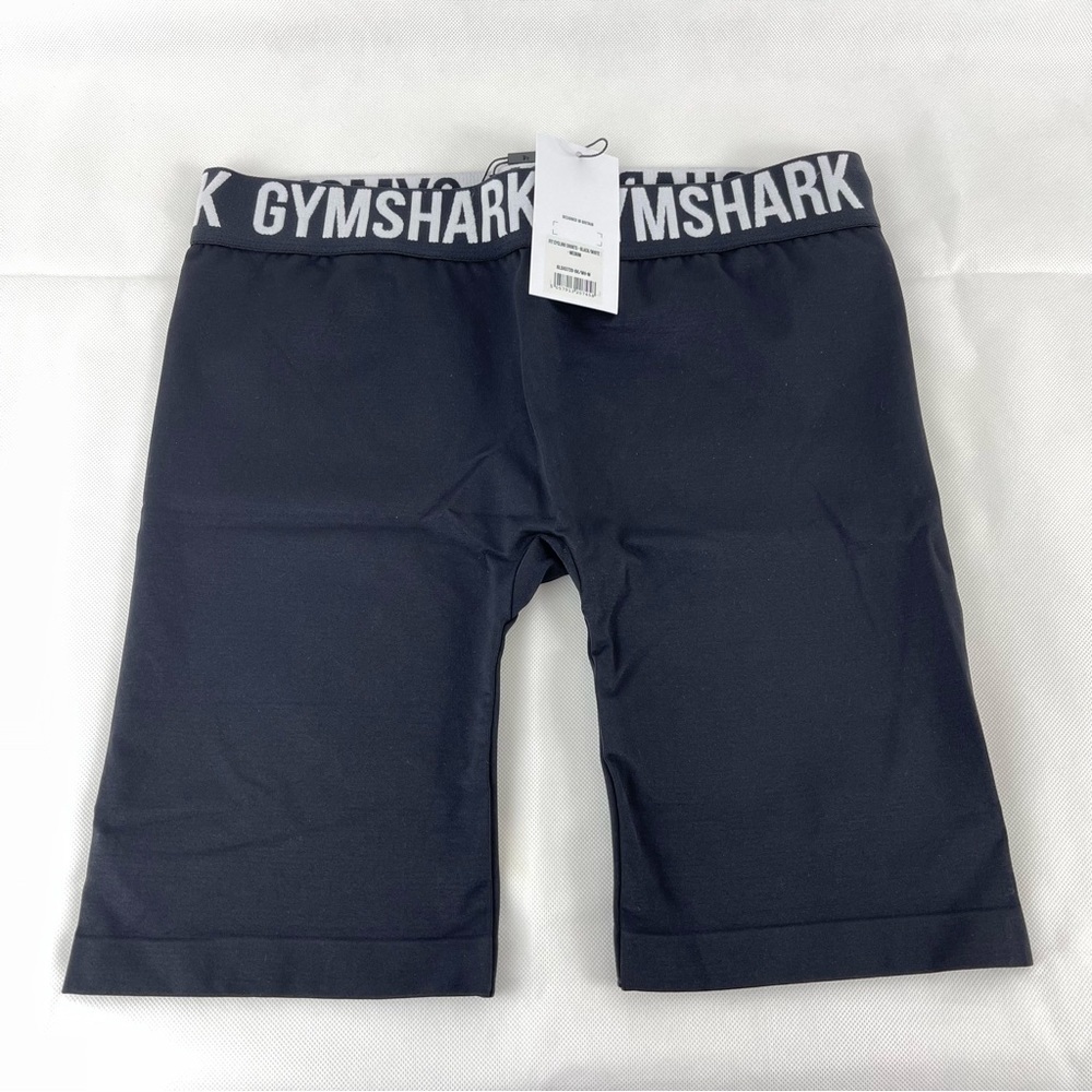 Gymshark Women’s Seamless Black Shorts - Picture 2 of 5
